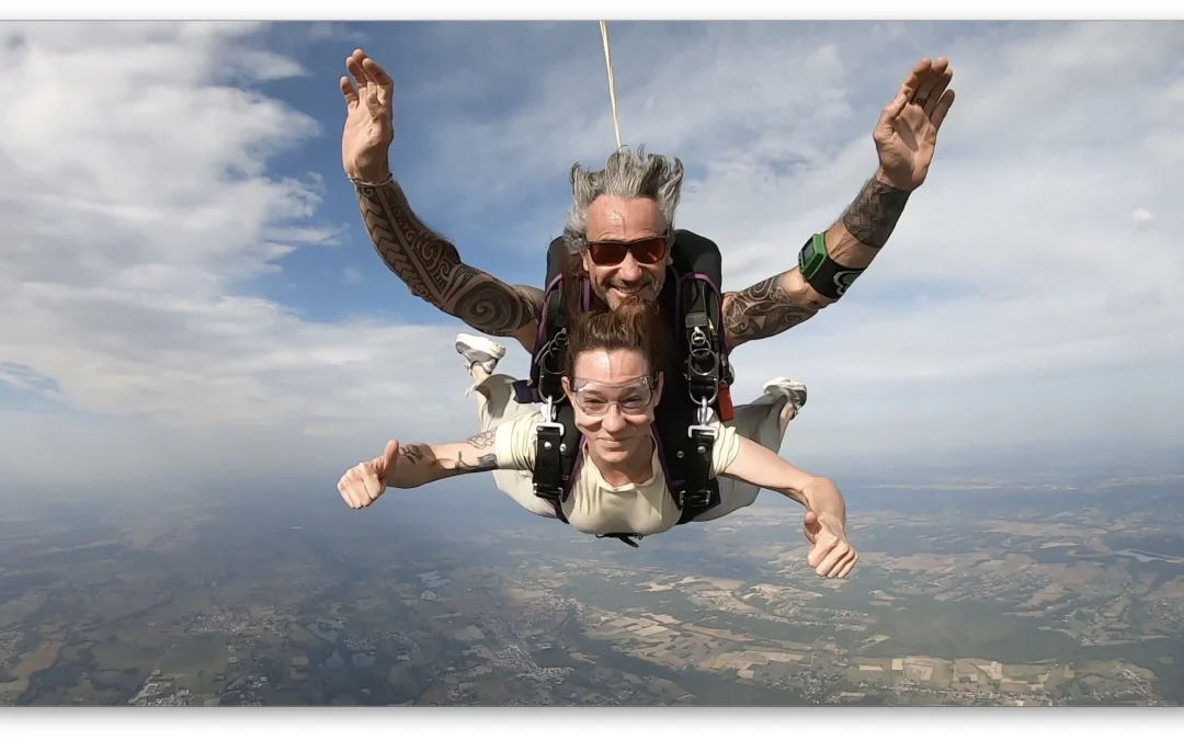 Saut en parachute à Tarbes : chute libre face aux Pyrénées | Air2jeu
