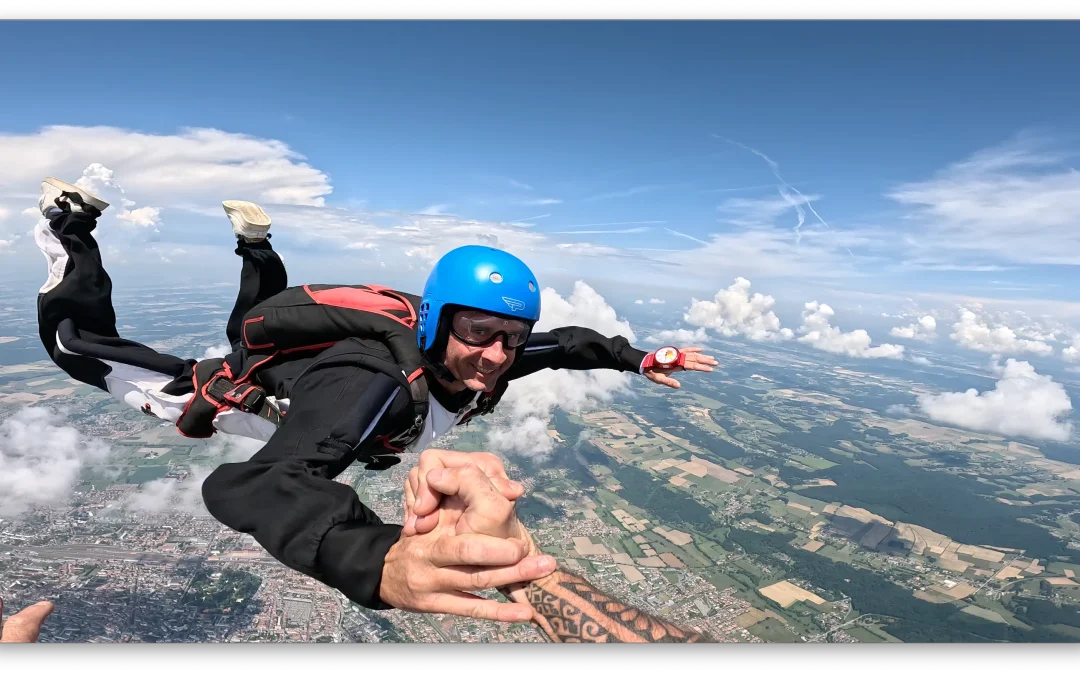 Saut en parachute dans les Hautes-Pyrénées : tarifs | Air2jeu